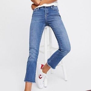Free People Raw Hem Straight Legged Cropped Jeans